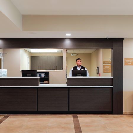 Candlewood Suites Lenexa - Overland Park Area, An Ihg Hotel Exterior photo
