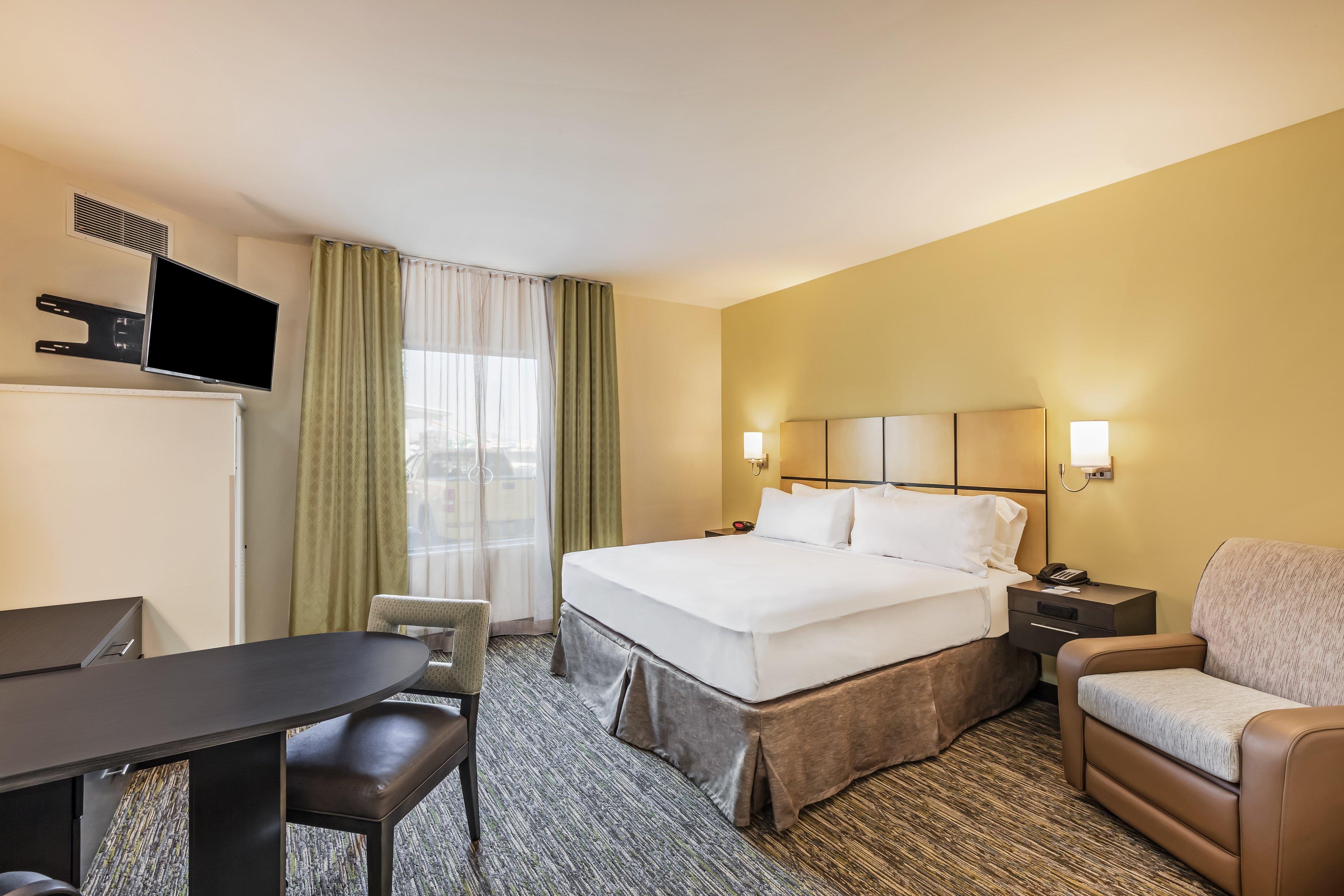 Candlewood Suites Lenexa - Overland Park Area, An Ihg Hotel Exterior photo