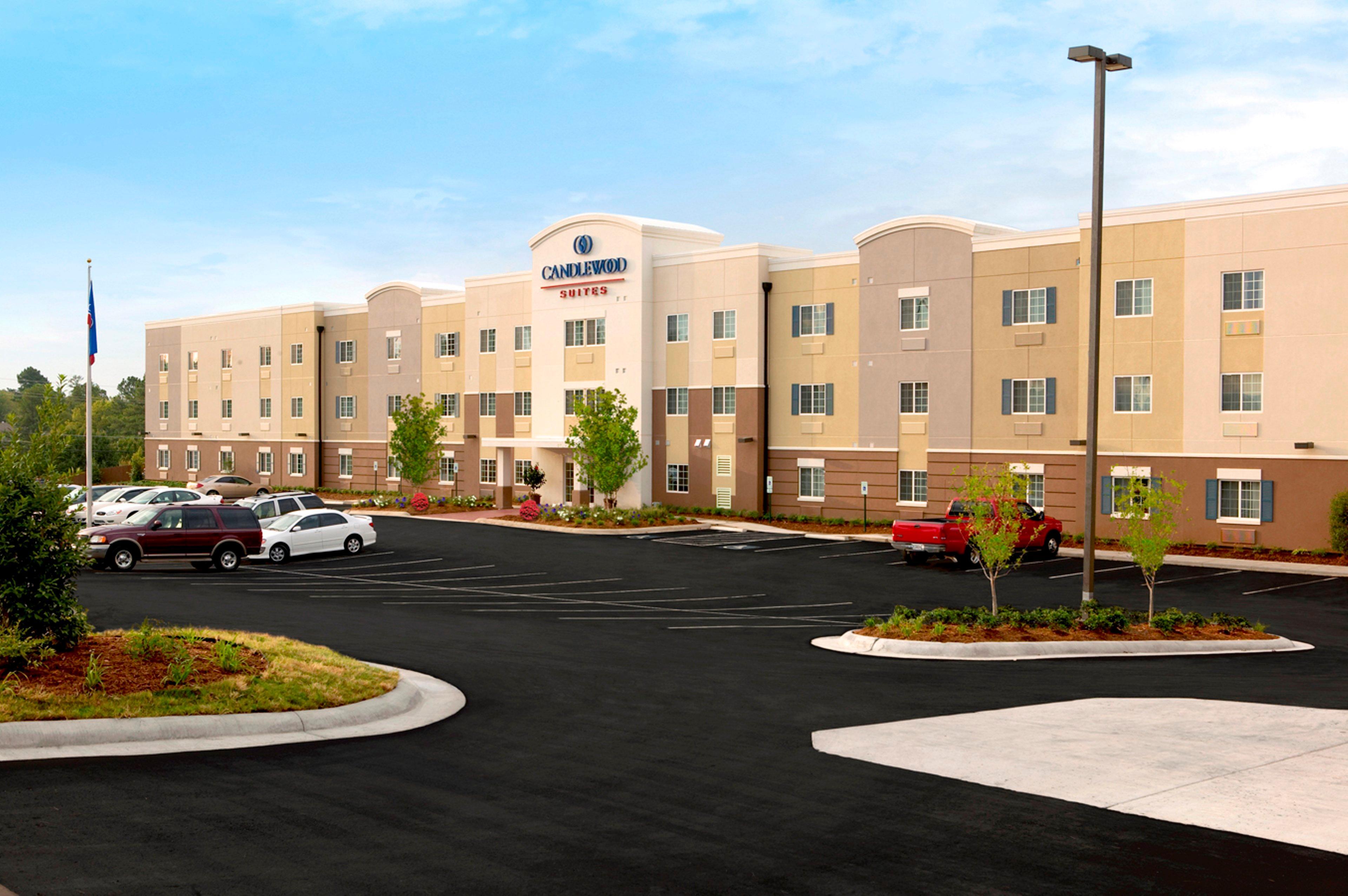 Candlewood Suites Lenexa - Overland Park Area, An Ihg Hotel Exterior photo