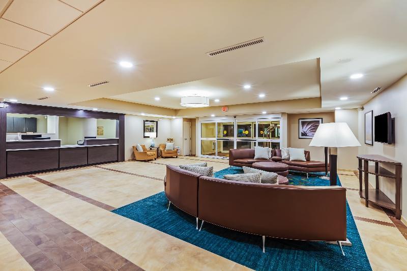 Candlewood Suites Lenexa - Overland Park Area, An Ihg Hotel Exterior photo