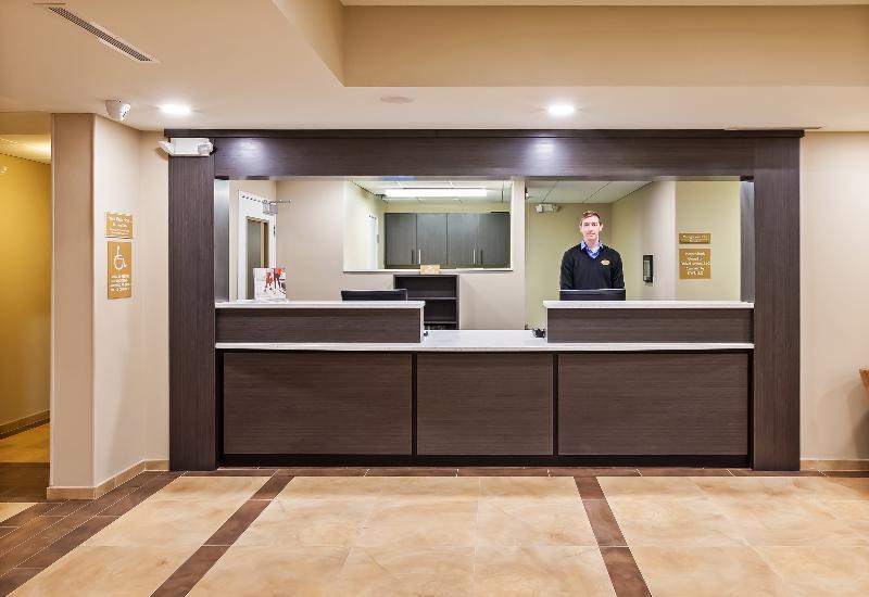 Candlewood Suites Lenexa - Overland Park Area, An Ihg Hotel Exterior photo